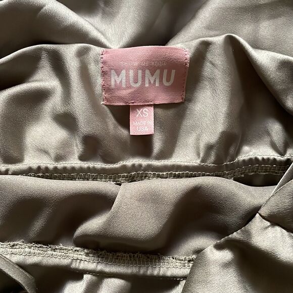 Show me your mumu Tuscany Maxi Slip Dress green luxe satin Size XS - Picture 6 of 7